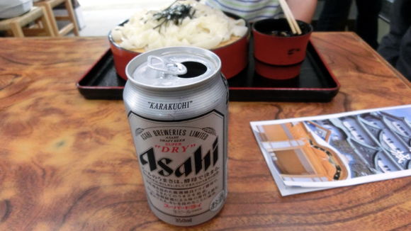 名古屋城のきしめんとビール